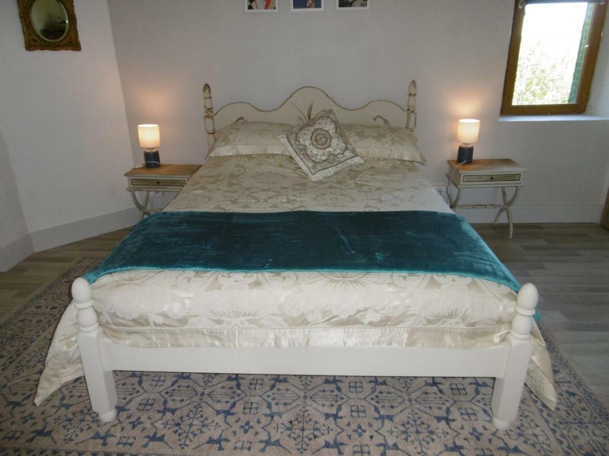 Le Chat Qui Peche B&B Chateauneuf-la-Foret Экстерьер фото