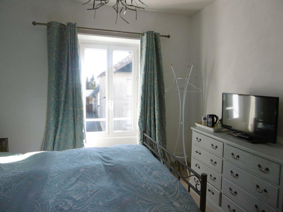 Le Chat Qui Peche B&B Chateauneuf-la-Foret Экстерьер фото