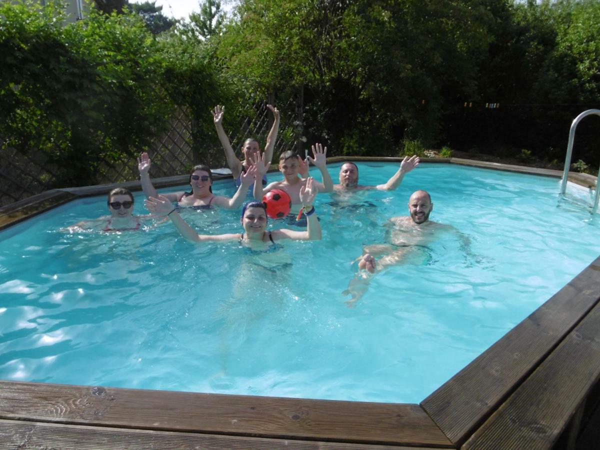 Le Chat Qui Peche B&B Chateauneuf-la-Foret Экстерьер фото